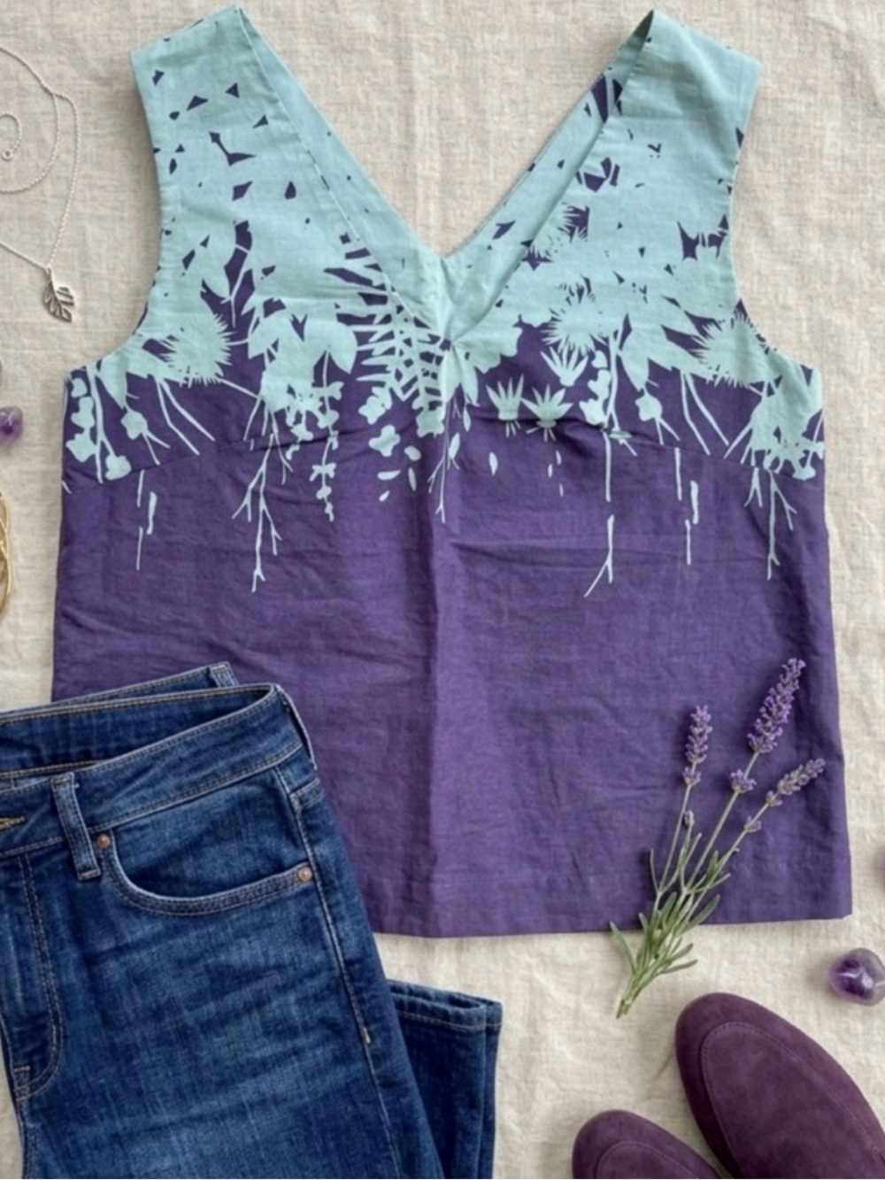 Botanical V-Neck Cotton Tank Top Purple Teal Floral Mid-Century Cottagecore M